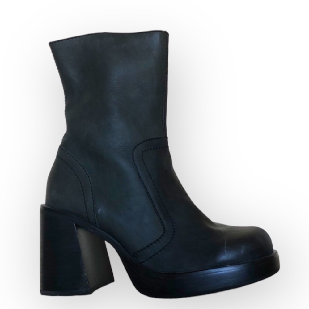 Vintage Jeffrey Campbell Black Boots Squared Toes RARE